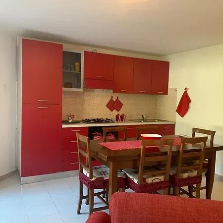 Casa Per 10 Persone, Giardino Bbq, Wi-fi * Murta Maria